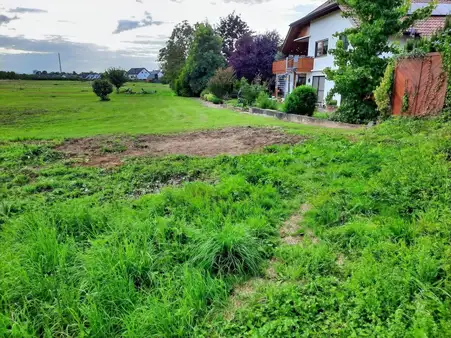 Grundstück in Urmitz: Seltene Gelegenheit in neuem Baugebiet