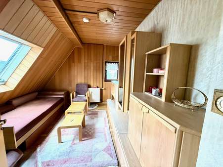 Wohnzimmer Wohnzimmer - Mehrfamilienhaus in 56077 Koblenz mit 150m² kaufen