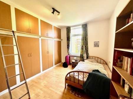 Schlafzimmer - Etagenwohnung in 56068 Koblenz mit 88m² kaufen