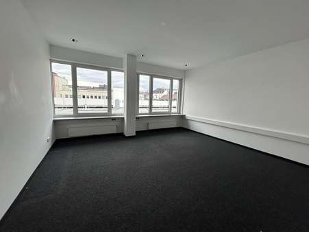 Büro Büro - Büro in 56068 Koblenz mit 140m² mieten