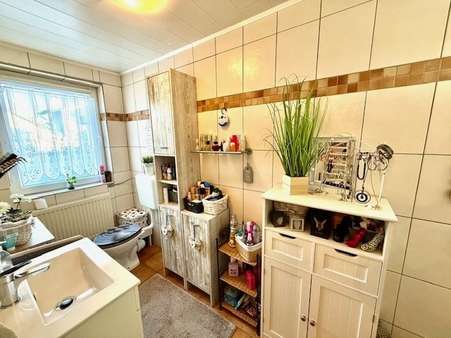 Badezimmer - Einfamilienhaus in 56299 Ochtendung mit 100m² kaufen