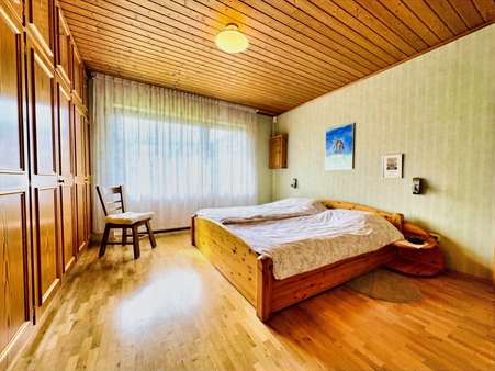 Schlafzimmer - Einfamilienhaus in 56584 Anhausen mit 135m² kaufen