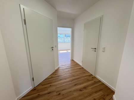 Flur - Souterrain-Wohnung in 56179 Niederwerth mit 52m² kaufen