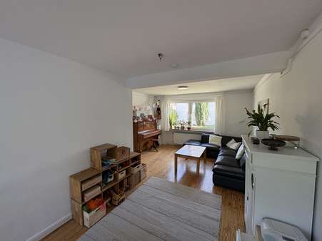 Wohn-/Esszimmer - Reihenmittelhaus in 56626 Andernach mit 135m² kaufen