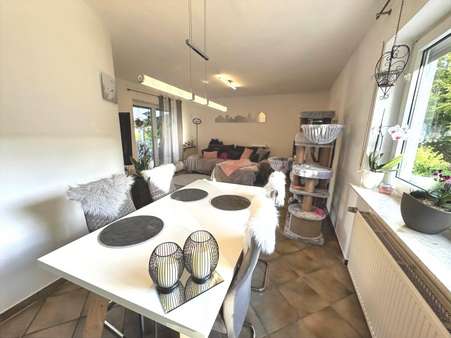 Wohn-Esszimmer Wohn-Esszimmer - Einfamilienhaus in 56170 Bendorf mit 138m² kaufen