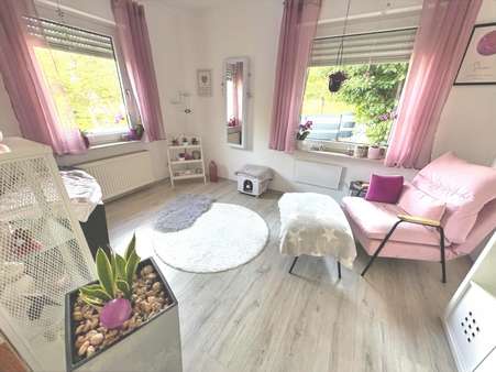 Zimmer Zimmer - Einfamilienhaus in 56170 Bendorf mit 138m² kaufen