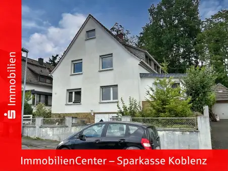 Großes vielseitig nutzbares Wohnhaus in Bestlage