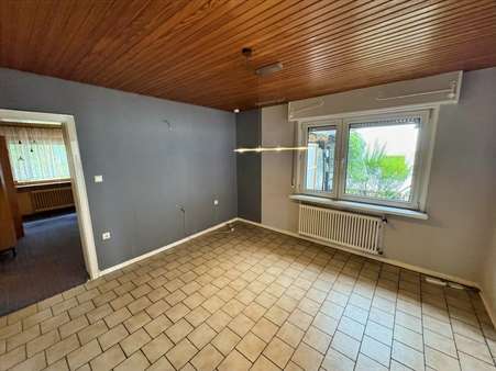 Wohn-Esszimmer Wohn-Esszimmer - Einfamilienhaus in 56564 Neuwied mit 180m² kaufen