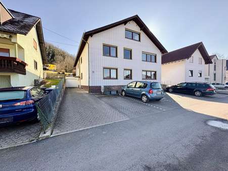 Erdgeschosswohnung in 56170 Bendorf mit 91m² kaufen