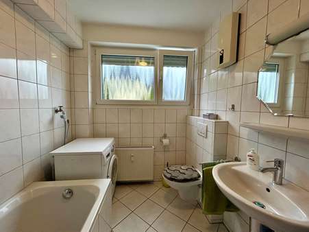 Badezimmer - Erdgeschosswohnung in 56179 Vallendar mit 73m² kaufen