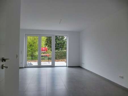 EG, Wohnzimmer - Doppelhaushälfte in 57642 Alpenrod mit 112m² kaufen