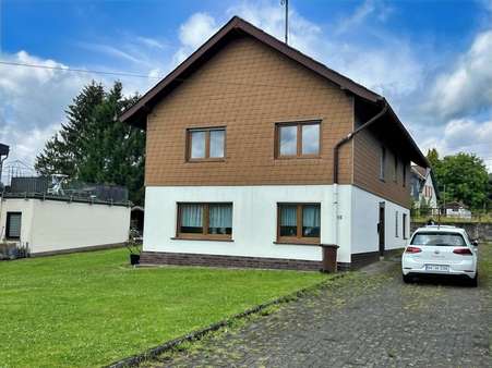 Straßenansicht - Einfamilienhaus in 51570 Windeck mit 150m² kaufen