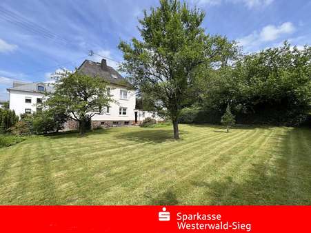 Rückansicht - Einfamilienhaus in 57610 Altenkirchen mit 160m² kaufen