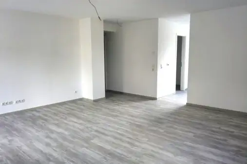 NEUWERTIGE 4-ZIMMER-ETW IM 1. OG!!! - Mit Balkon, Wärmepumpe, Keller u. 2 Stellplätzen!