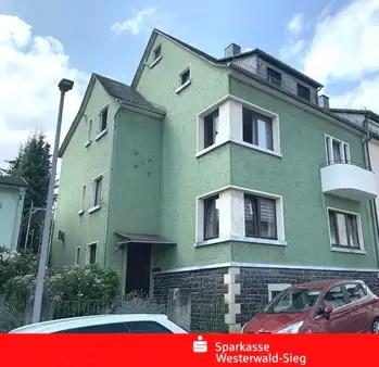 Interessantes Renditeobjekt - Wohnhaus mit zwei Wohneinheiten in zentraler Wohnlage 