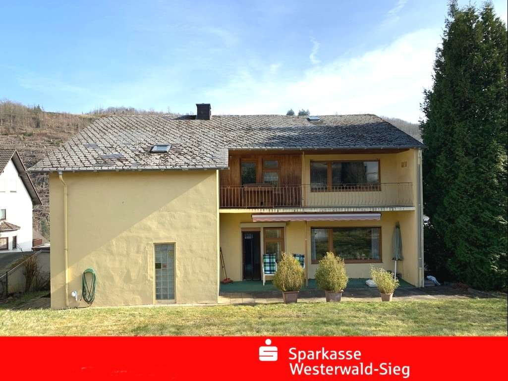 Gartenansicht Gartenansicht - Einfamilienhaus in 57548 Kirchen mit 206m² kaufen