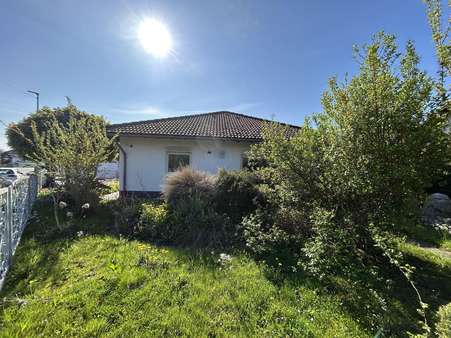 Seitenansicht - Bungalow in 57537 Wissen mit 78m² kaufen