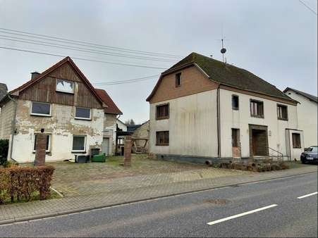 Straßenansicht - Einfamilienhaus in 57614 Wahlrod mit 200m² kaufen