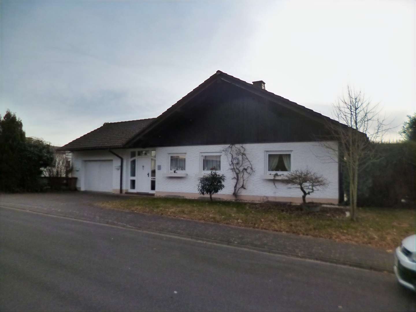Straßenansicht