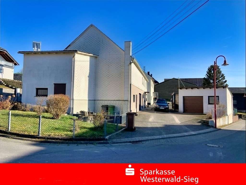 Hofansicht - Resthof in 57627 Marzhausen mit 131m² kaufen