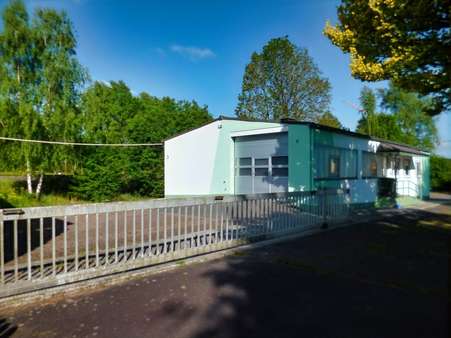 Rückansicht - Halle in 57647 Nistertal mit 255m² kaufen