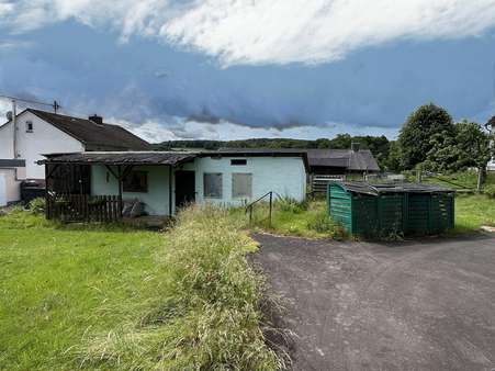 Schuppen Schuppen - Einfamilienhaus in 57589 Pracht mit 104m² kaufen
