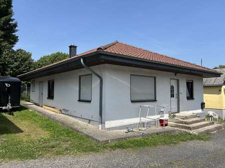 Bungalow - Einfamilienhaus in 57635 Hasselbach mit 130m² kaufen
