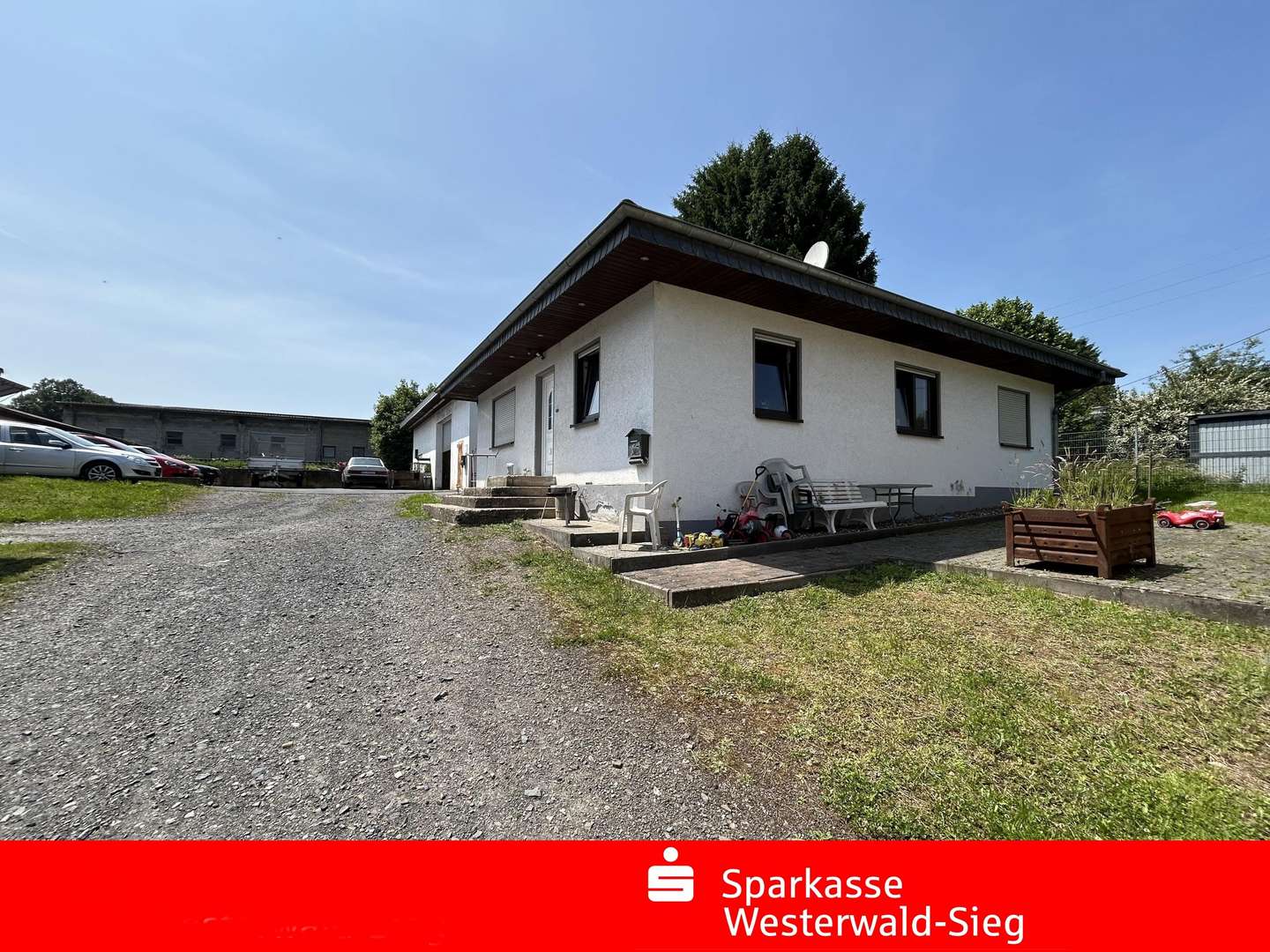 Bungalow - Einfamilienhaus in 57635 Hasselbach mit 130m² kaufen