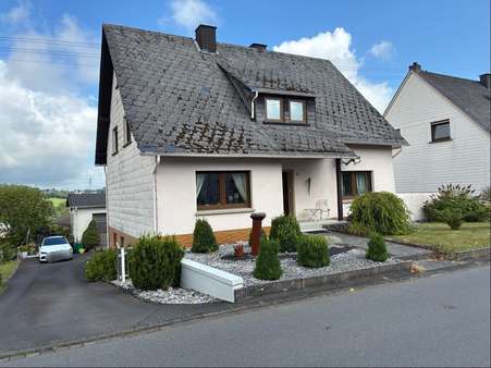 Einfamilienhaus in 57520 Steinebach mit 149m² kaufen