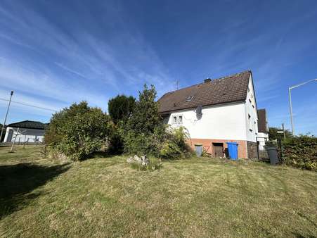 Rückansicht - Einfamilienhaus in 57539 Heckenhof mit 122m² kaufen