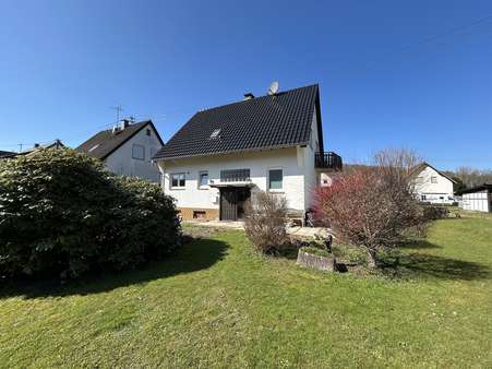 Straßenansicht - Einfamilienhaus in 51570 Windeck mit 115m² kaufen