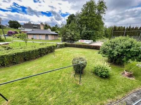 Garten Garten - Zweifamilienhaus in 57610 Almersbach mit 165m² kaufen