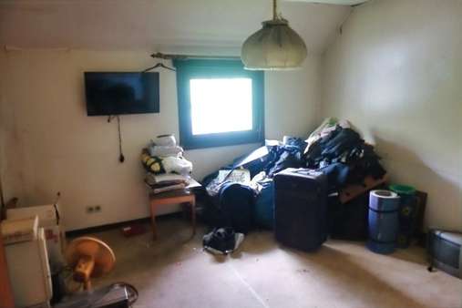 Schlafzimmer - Einfamilienhaus in 56410 Montabaur mit 125m² kaufen