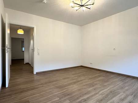 Schlafzimmer - Etagenwohnung in 56564 Neuwied mit 99m² kaufen