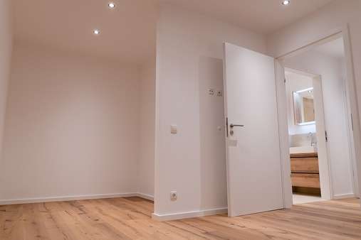 Schlafzimmer - Erdgeschosswohnung in 56581 Melsbach mit 68m² kaufen