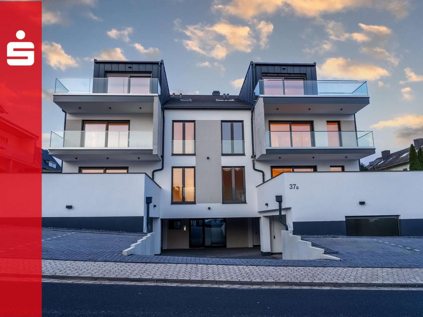 Straßenansicht (Stand 27.01.2024) - Penthouse-Wohnung in 56581 Melsbach mit 112m² kaufen