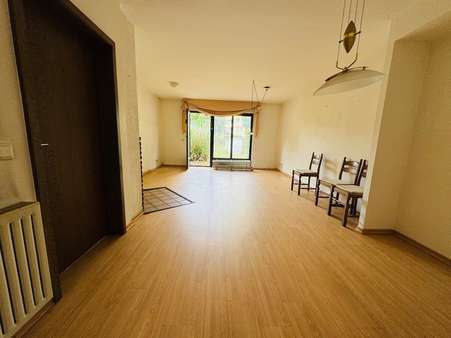 Wohn-/Essbereich - Reihenmittelhaus in 53119 Bonn mit 119m² kaufen