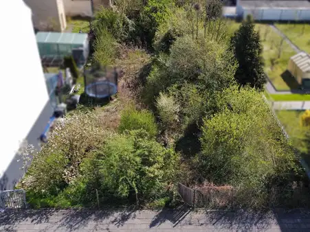 Baugrundstück für ein Ein-/Mehrfamilienhaus in zentraler Lage 