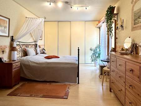 Schlafzimmer - Einfamilienhaus in 56305 Puderbach mit 271m² kaufen