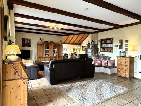 Wohnbereich - Einfamilienhaus in 56305 Puderbach mit 271m² kaufen