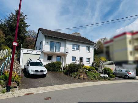 Hausansicht - Einfamilienhaus in 56579 Rengsdorf mit 112m² kaufen