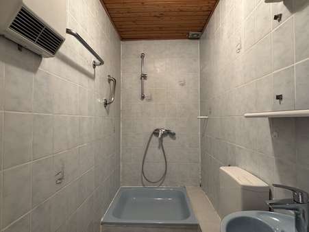 Dusche Obergeschoss Dusche Obergeschoss - Reihenmittelhaus in 56170 Bendorf mit 100m² kaufen