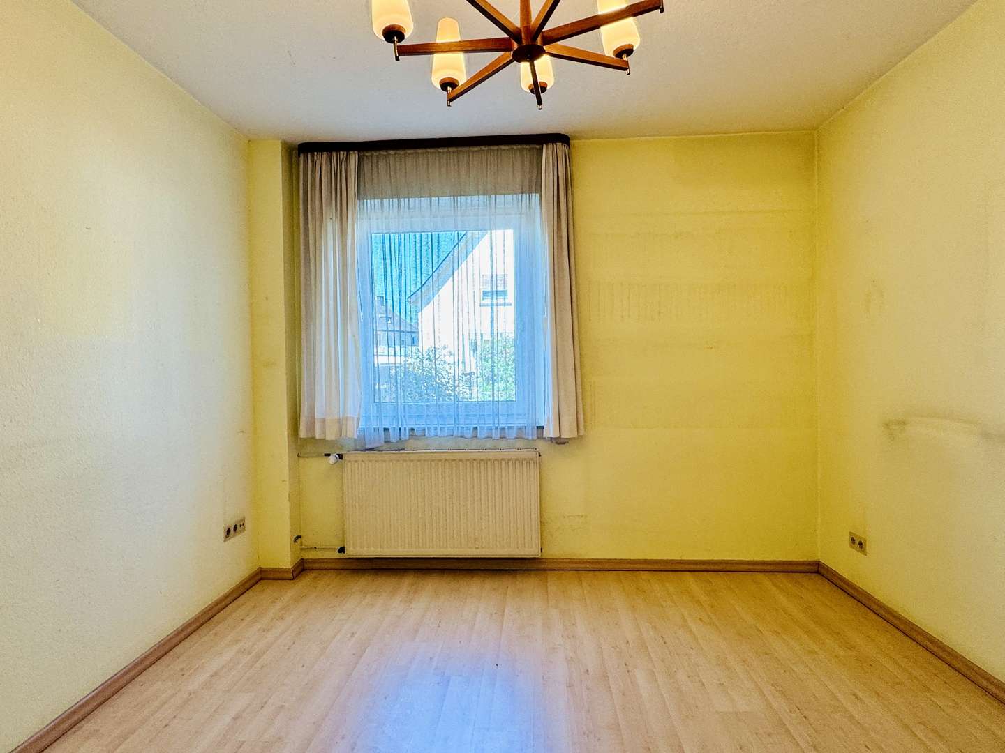 Wohnzimmer Wohnzimmer - Reihenmittelhaus in 56170 Bendorf mit 100m² kaufen