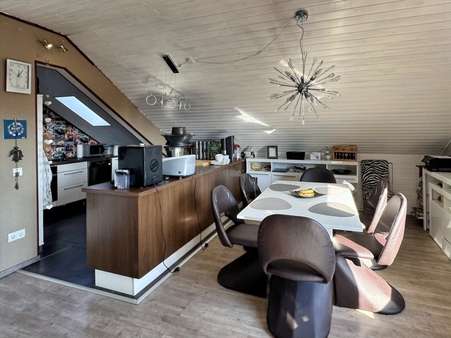 offene Küche im OG offene Küche im OG - Einfamilienhaus in 53578 Windhagen mit 300m² kaufen