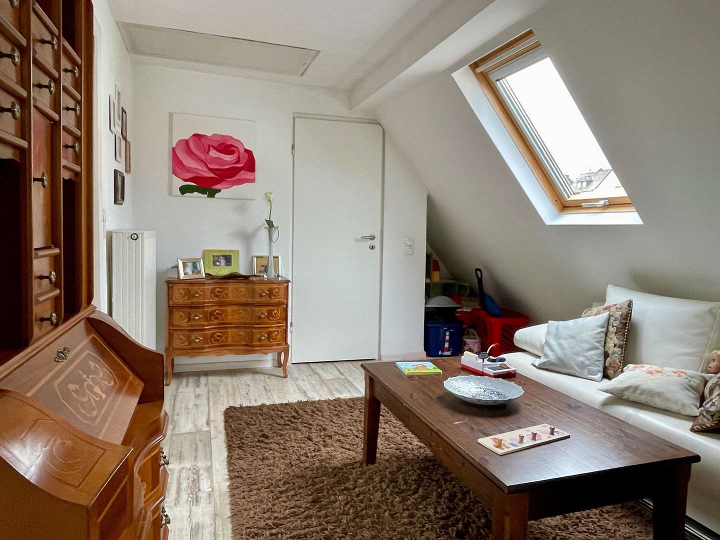 Zimmer Dachgeschoss - Maisonette-Wohnung in 56567 Neuwied mit 105m² kaufen