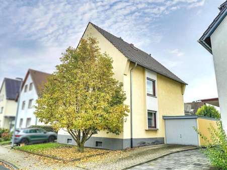 Außenansicht - Einfamilienhaus in 56626 Andernach mit 175m² kaufen