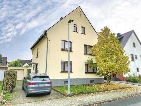 Außenansicht - Einfamilienhaus in 56626 Andernach mit 175m² kaufen