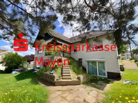 Große ETW. Jede Menge Platz, auch für eine große Familie. 