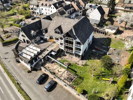 null - Hotel in 56254 Müden mit 1821m² kaufen