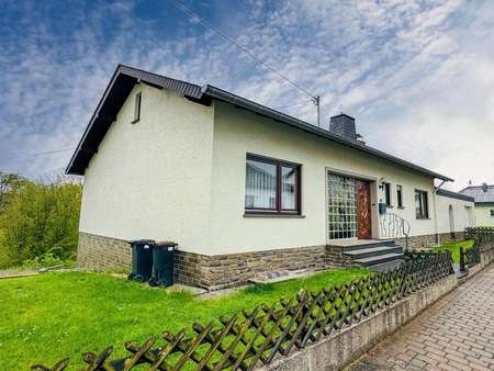 null - Einfamilienhaus in 56743 Mendig mit 198m² kaufen